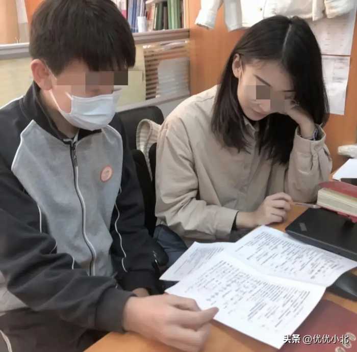 实锤了！女教师出轨16岁学生后续：知情人曝内幕，律师：不涉犯罪